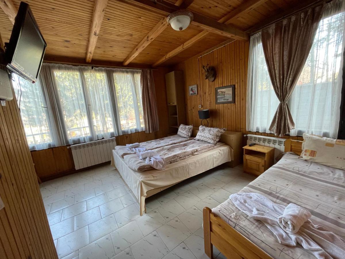 Вила Мерджан Sarnitsa Luaran gambar
