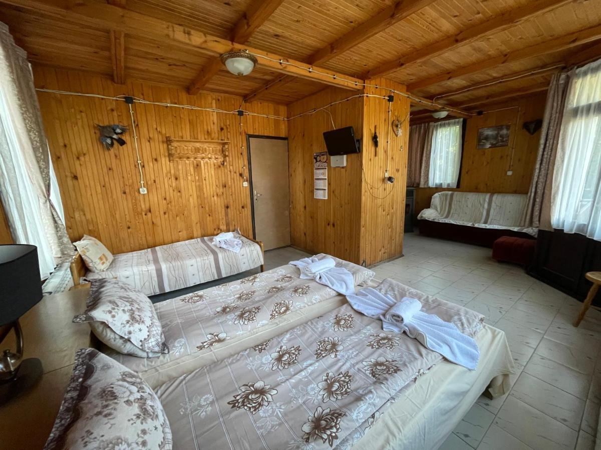 Вила Мерджан Sarnitsa Luaran gambar